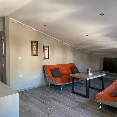 Aretoysa Center Luxury Suites 2 Неа-Перамос Экстерьер фото