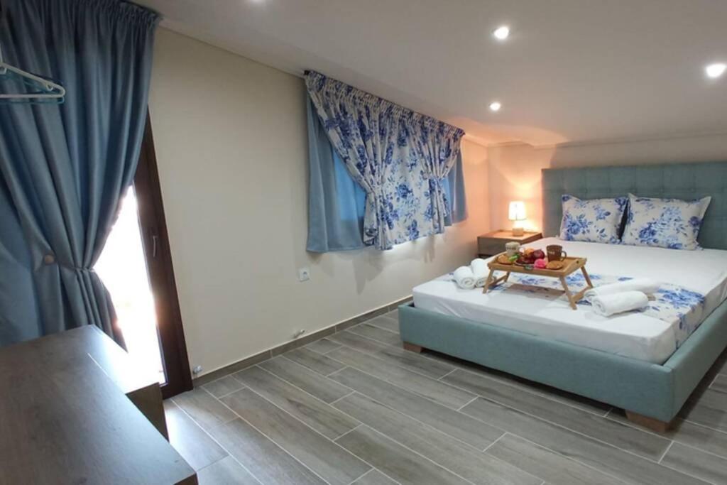 Aretoysa Center Luxury Suites 2 Неа-Перамос Экстерьер фото